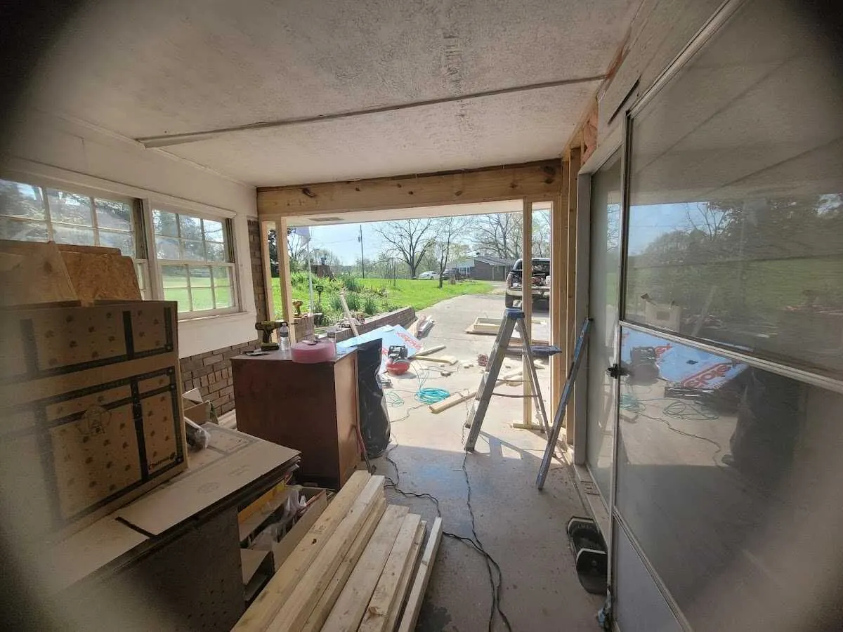 Air movers and dehumidifier for Water Mitigation Services in North Chicago